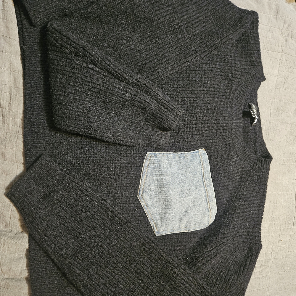 Fashion Nova Black Crewneck Sweater with Light Denim Pocket